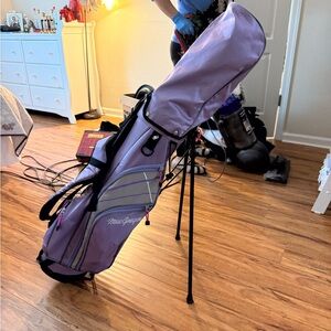 MacGregor Golf Clubs + Golf Bag – Set of 9